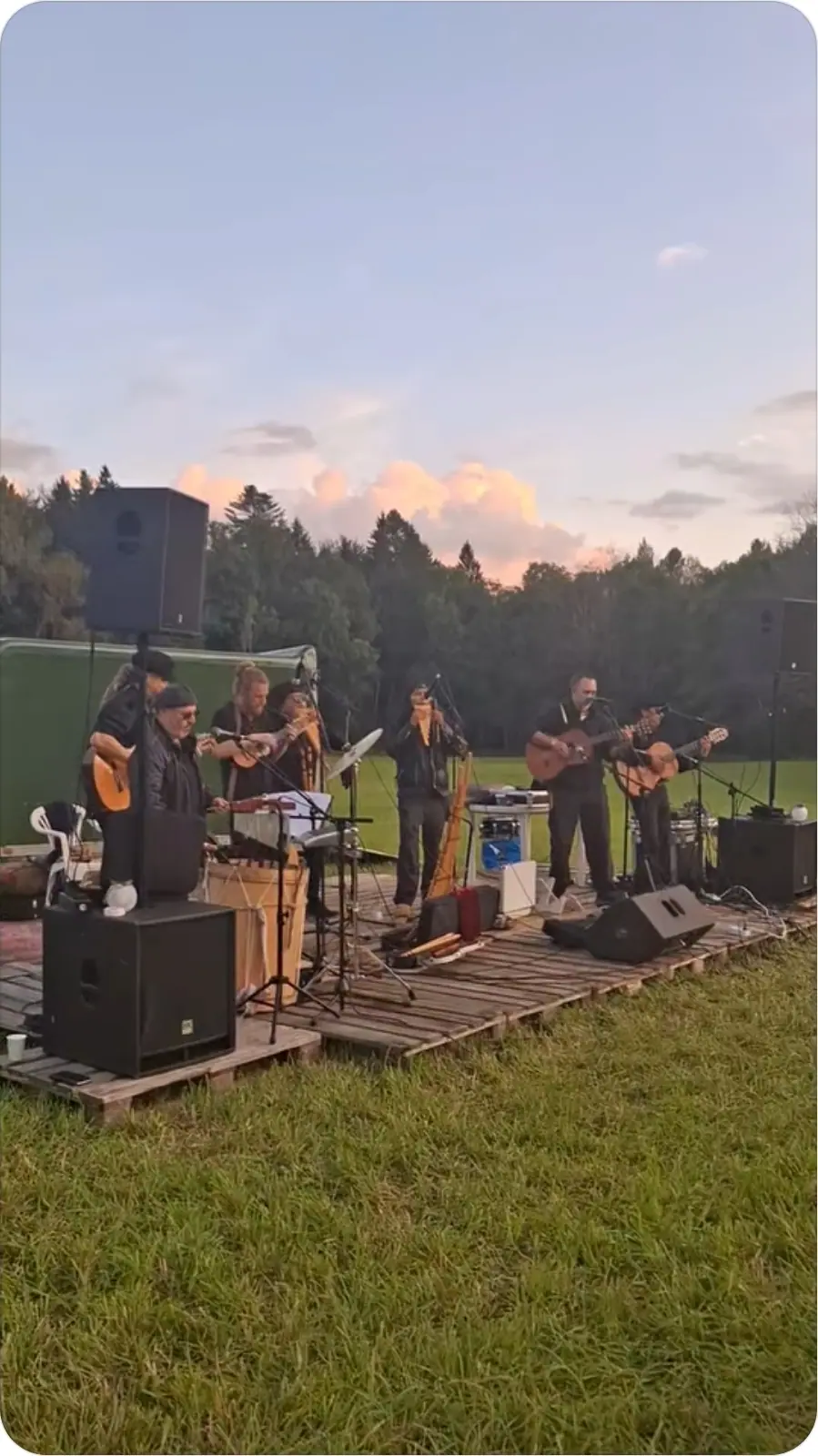 Livemusik i solnedgången